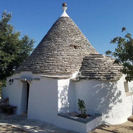 Antico Trullo Immerso Nella Campagna Alberobello Exterior foto